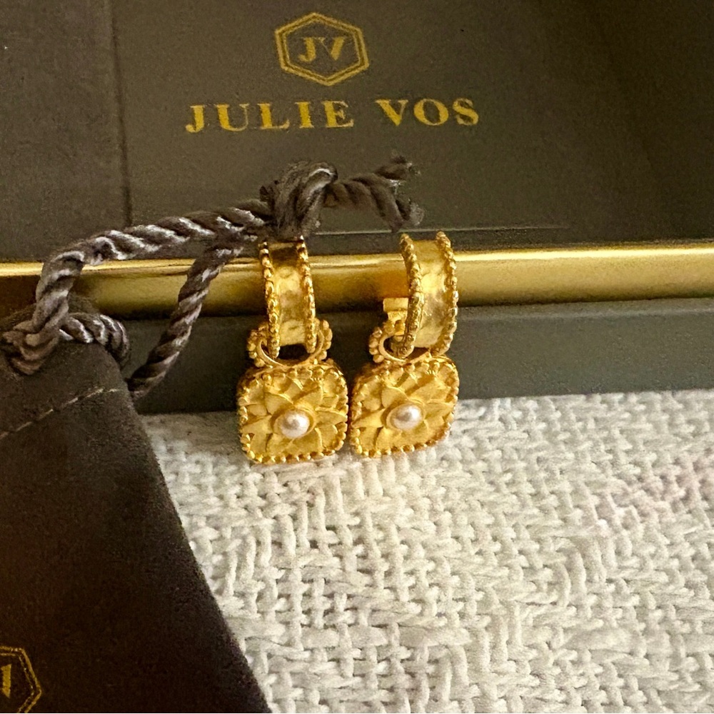 Julie Vos Gold Earrings with Modern Design